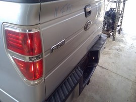 2011 FORD F-150, SILVER, XLT MODEL, EXTD CAB, 5.0L, 4WD,  F26271